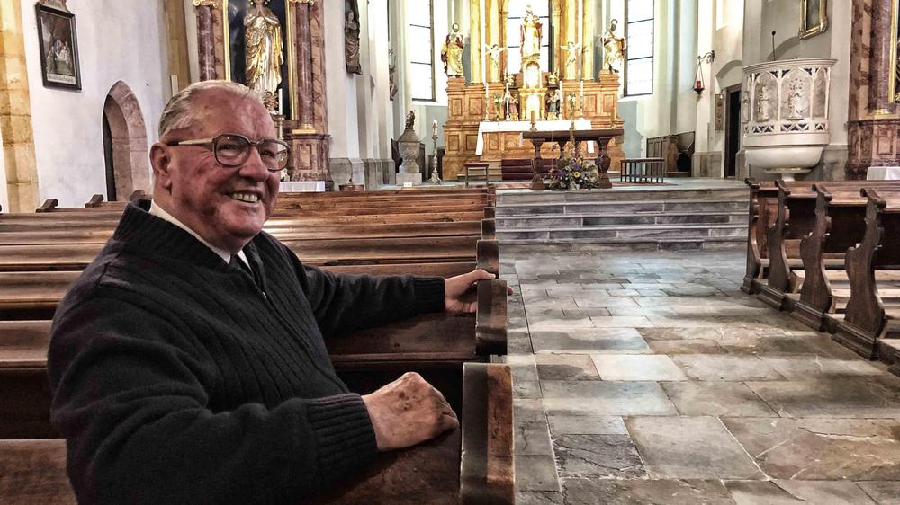 Hüttenberg 90jähriger Vikar Die Arbeit und sein Hobby als Chorsänger beflügeln noch immer